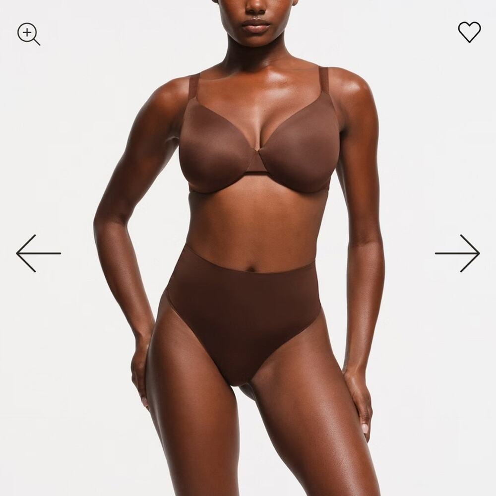 SKIMS Full Coverage Lightly Lined Bra
